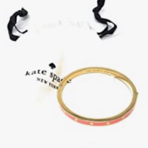 New Kate Spade spot the spade enamel hinged bangle - Picture 5 of 13